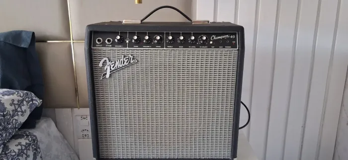 Amplificador Guitarra Fender Champion 40W (Usado - Excelente Estado)