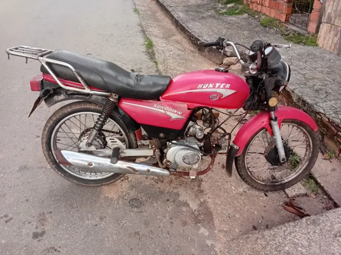 Moto em perfeitas condições de uso motor Honda original