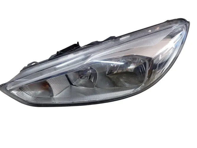 Farol esquerdo ford focus SE 2018 led