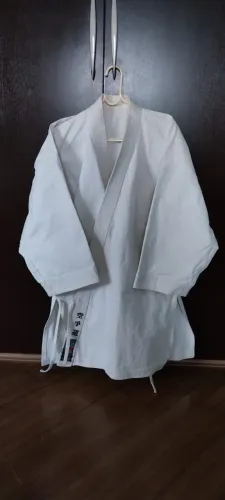 Kimono de Karate A4