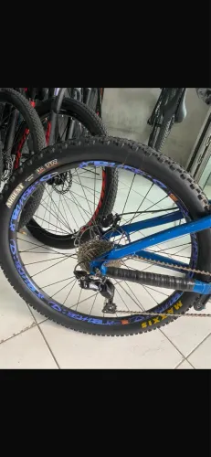Bike gios 4 freak com melhor suspensão (rockshox)170mm