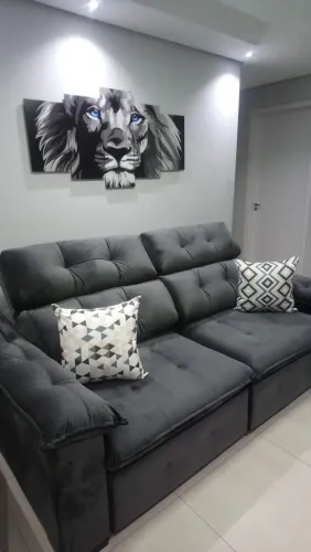 Vendo sofá cinza dois lugares espaçoso 