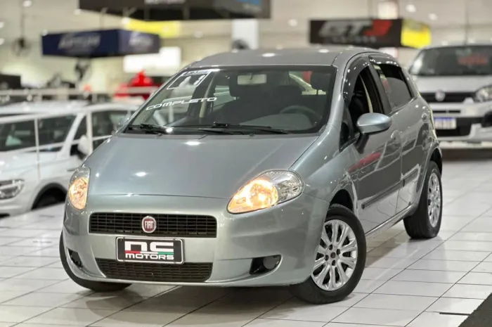 Fiat Punto 1.4 Fire Flex 8V 5P 2011