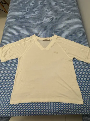 Vendo Blusa - marca Open - tamanho M - cor Off White.