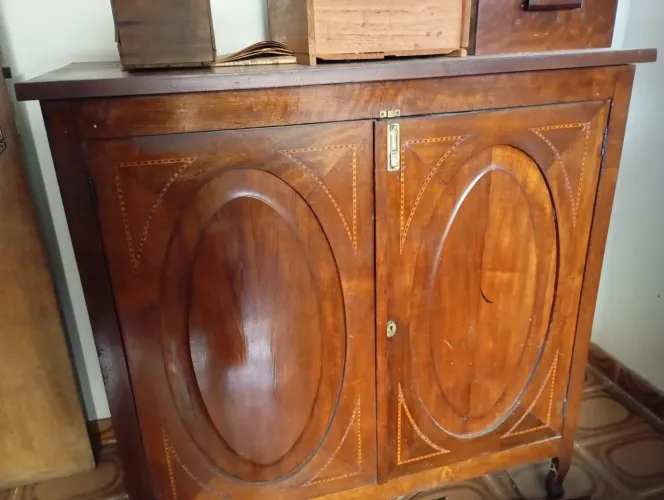 Doação - móvel antigo para restauro 