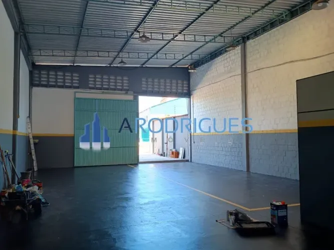 PONTO COMERCIAL em CAMAÇARI - BA, CENTRO