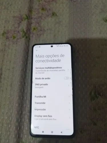 Vende-se telefone Xaomi redno 11 pro plus usado mais está todo novo o celular sem aranhado
