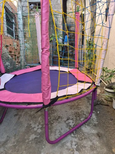 Pula pula Infantil Pequeno