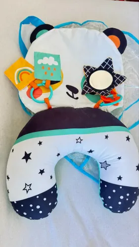 Almofada para tummy time buba