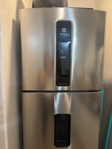 Geladeira Electrolux FrostFree Inverter 389L 