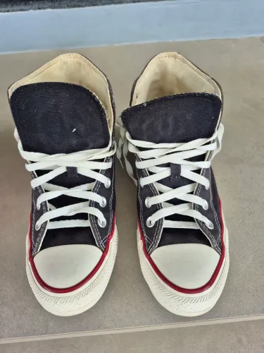 Vendo tênis ALL STAR.