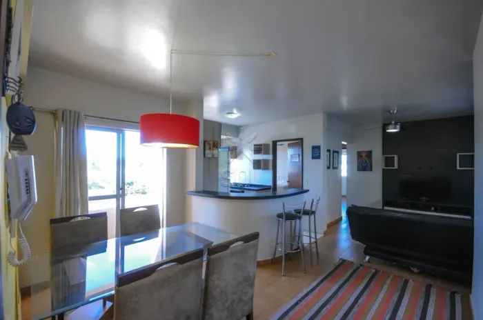 Apartamento mobiliado à venda no Edifício Cervantes - Maracanã em Foz do Iguaçu/PR