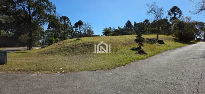 Terreno à venda no condomínio Patrimônio do Carmo