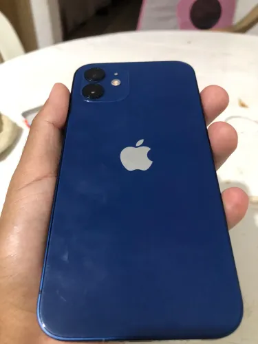 iPhone 12 para retirada de peças