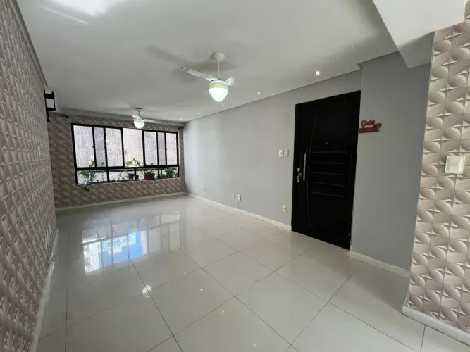 COBERTURA TRIPLEX 4 QUARTOS CLOSETS PISCINA 2 GARAGENS À VENDA NA PITUBA