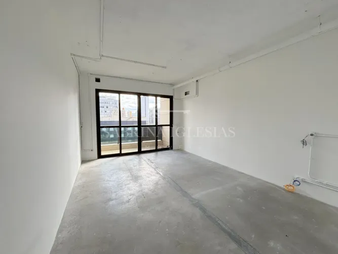 SALA COMERCIAL PARA LOCAÇÃO ED. HUB EM CURITIBA