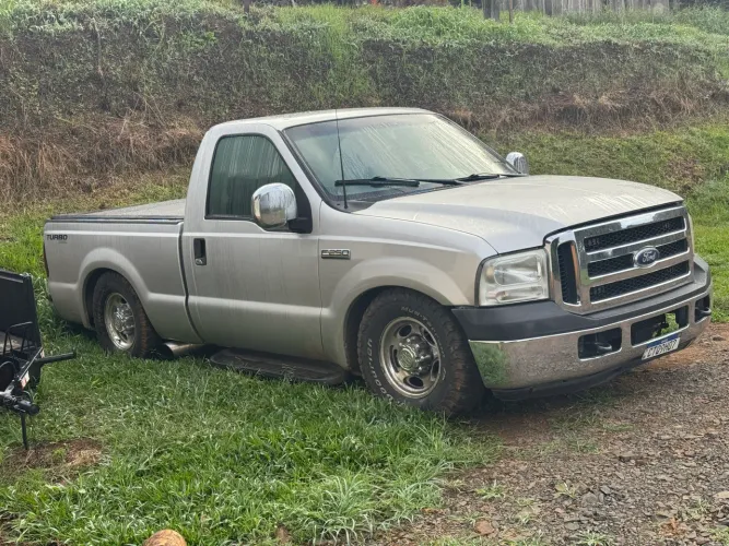 Ford F-250 XLT 4.2 TB Diesel 2000