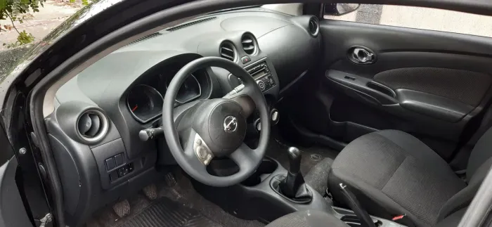 Nissan Versa SL 1.6 16V Flex Fuel 4P Mec. 2014