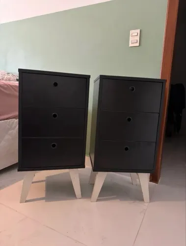 Conjunto mesa de cabeceira