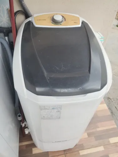 Tanquinho para lavar roupa