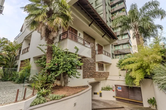 CASA EM CONDOMÍNIO PARA COMPRAR AO LADO DO COLEGIO ANCHIETA