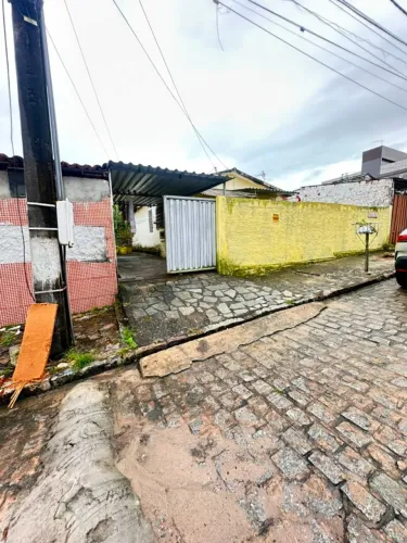 Casa em Mangabeira por apenas 250 mil