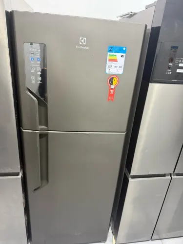 Geladeira Electrolux Inox