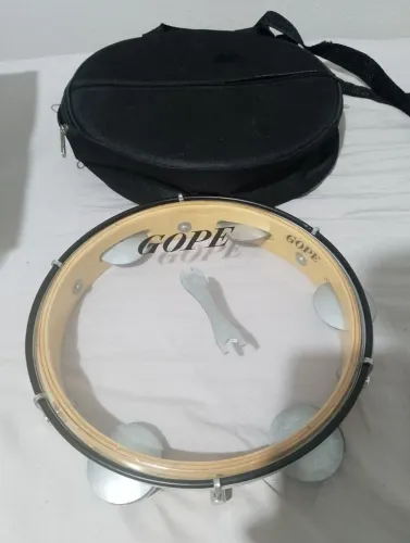 PANDEIRO INICIANTE GOPE 10'' PELE CRISTAL (COM CASE PRA GUARDAR)