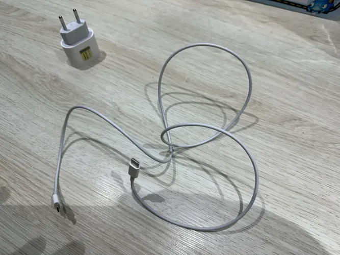 Kit Fonte+Cabo USB-c Lightning Apple 