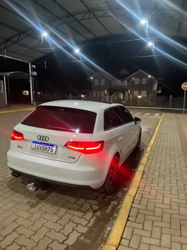 Audi A3 Sportback 1.8 16V TFSI S-tronic 5P 2014