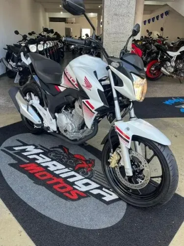HONDA CB250F TWISTER CBS 2022 em excelente estado de conservação! Vale a pena conferir.