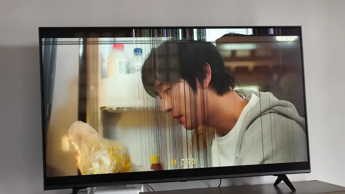 TV 55 Polegadas LG Smart com avaria na tela 
