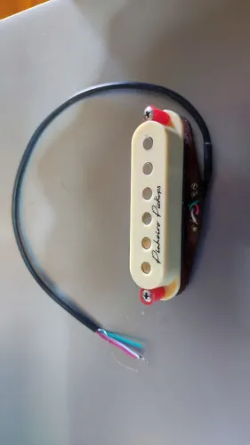 Captador Pinheiro Pickups YJM Valhalla ponte - creme - novo