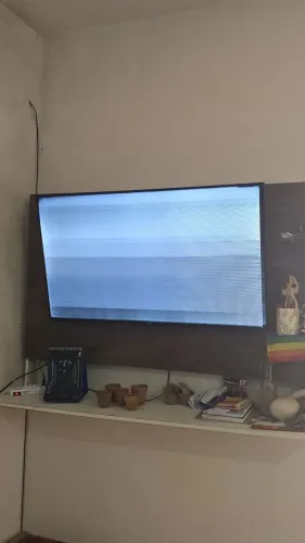 TV TCL 43' (PARA RETIRADA DE PEÇAS)