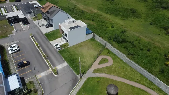 Terreno 200 m² em Condomínio Fechado Condomínio Residencial Vigneto São José dos Pinhais