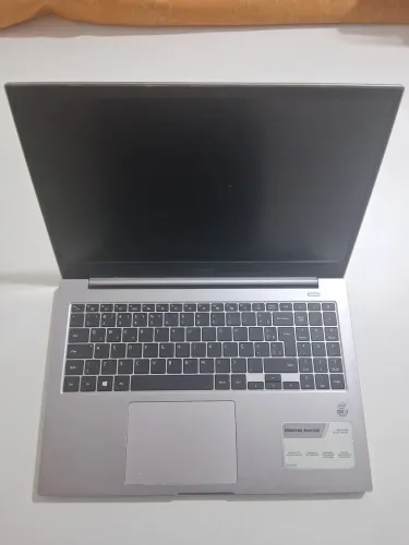 Notebook Gamer Core i5 - Excelente