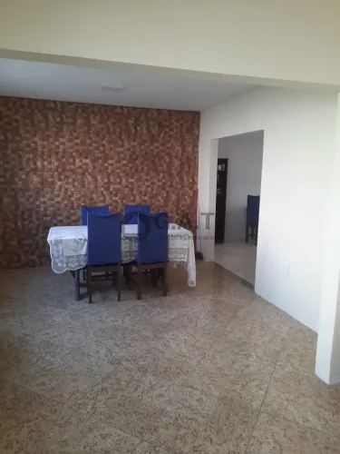 Casa à venda em Sorocaba-SP, Vila Barcelona: 3 quartos, 3 suítes, 2 salas, 5 banheiros, 5