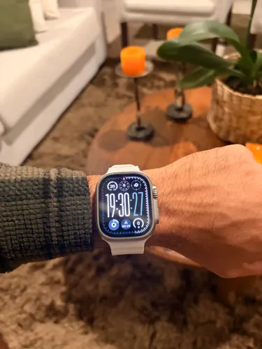 Apple Watch Ultra 1 - 49mm (SEM DEFEITOS)
