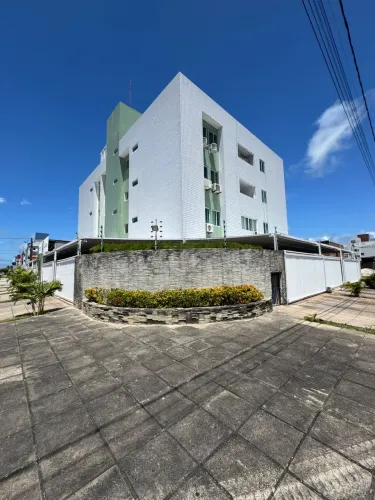 Apartamento com 3 quartos R$ 395.000,00 em Intermares 