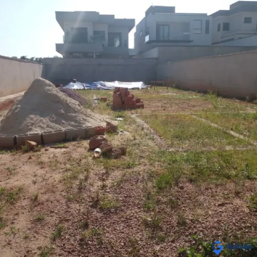 Terreno à venda no Condomínio Brisas do Lago no Bairro Gramadão em Jundiaí - SP