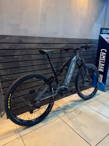 Razzo T-130 500w 0km (Único dono)