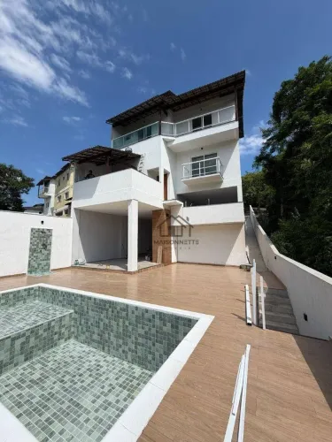 Casa em Associação de Moradores no Maravista | 4 Quartos, Piscina, Recém Reformada, Vista