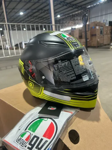 Capacete