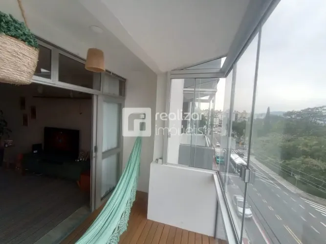 Apartamento 03 quartos para locação em Coqueiros Florianópolis