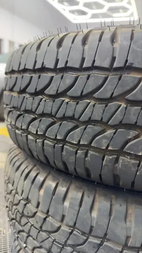 VENDO 4 PNEUS MICHELIN LTX FORCE SEMI NOVOS