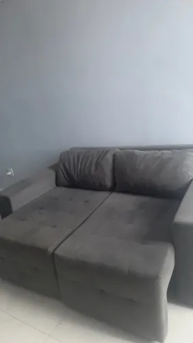sofá retrátil 3 lugares, 1,80m, seminovo, almofadas removíveis