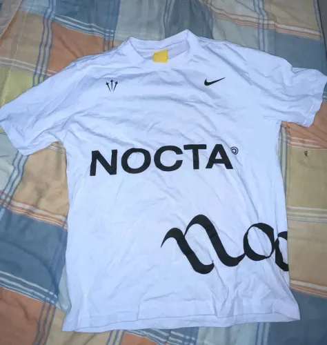 camiseta nike nocta estampada branca M nova