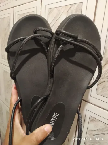 Sandália de amarrar preta , tamanho 38