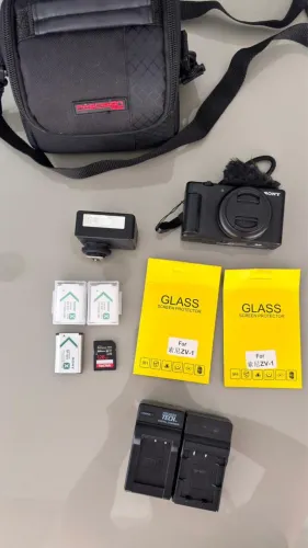 VENDO Câmera Sony ZV-1F + 3 baterias + cartão 128GB