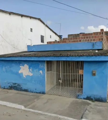 Vende-se casa 